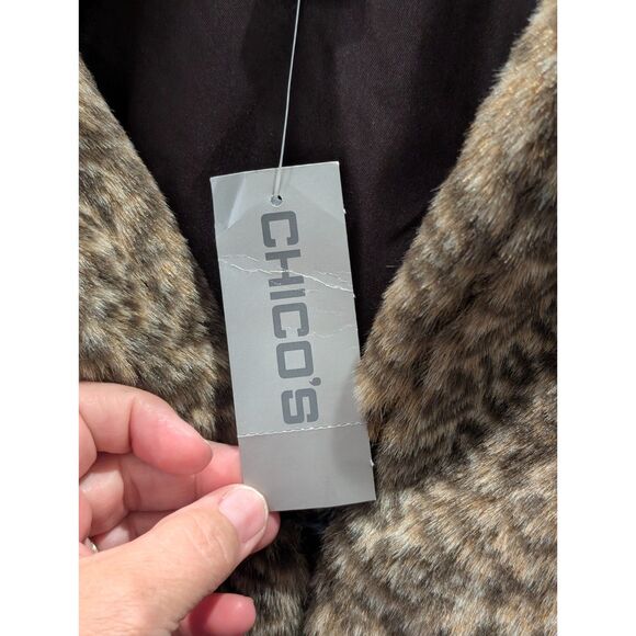NWT Chico's Faux Fur Garbo Animal Print Cropped Jacket Coat Shrug Size 1 - Picture 2 of 8